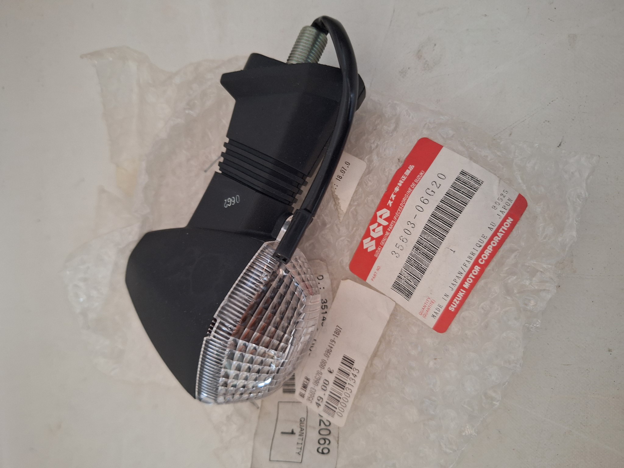 Picture of SUZUKI  BLINKER  35603-06G20